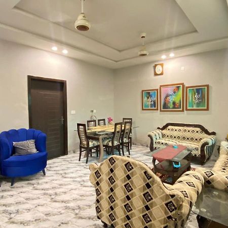 Comfy Cottage Faisalabad Exterior foto